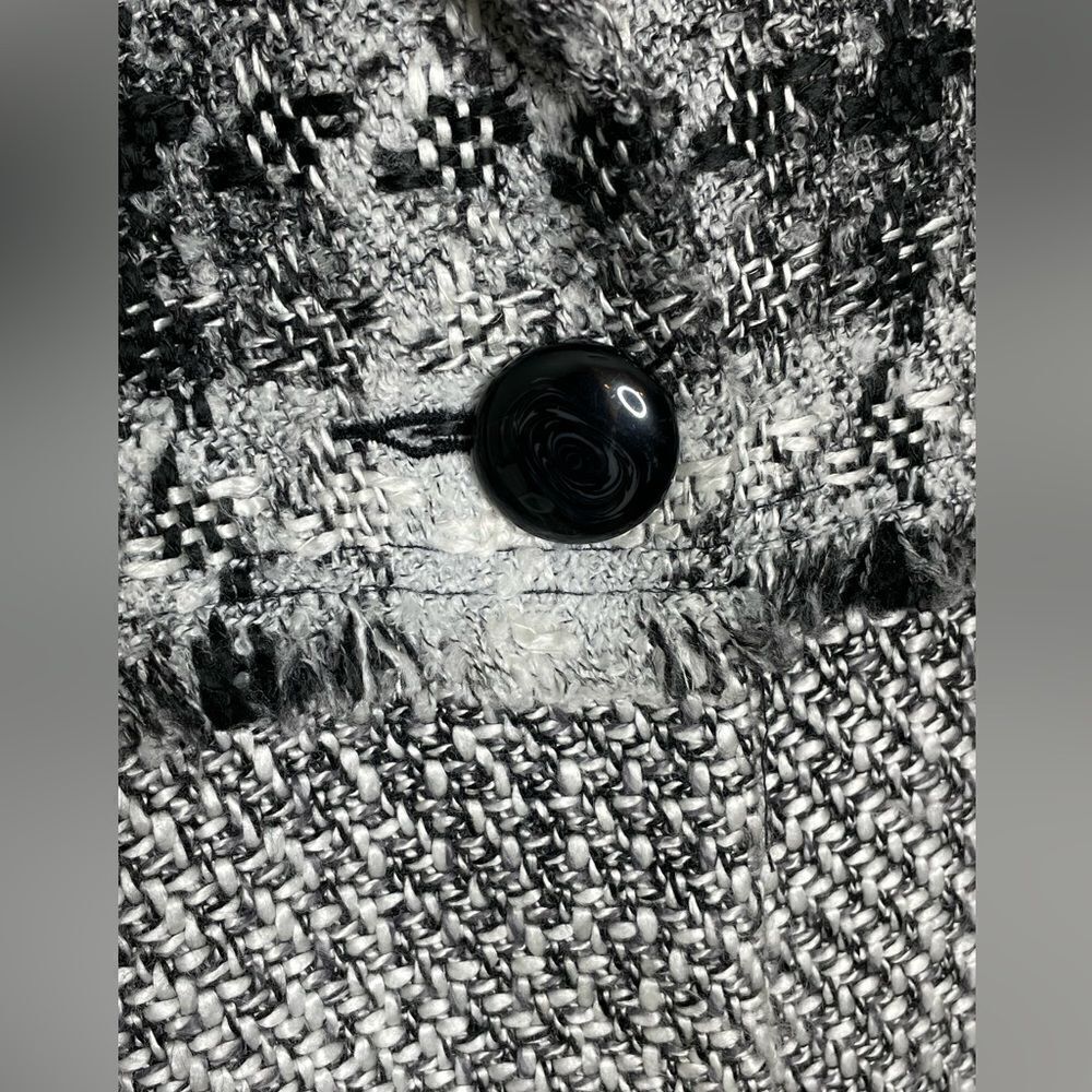 Ruby Rd. Frayed Tweed Jacket Cropped MP - Picture 4 of 5